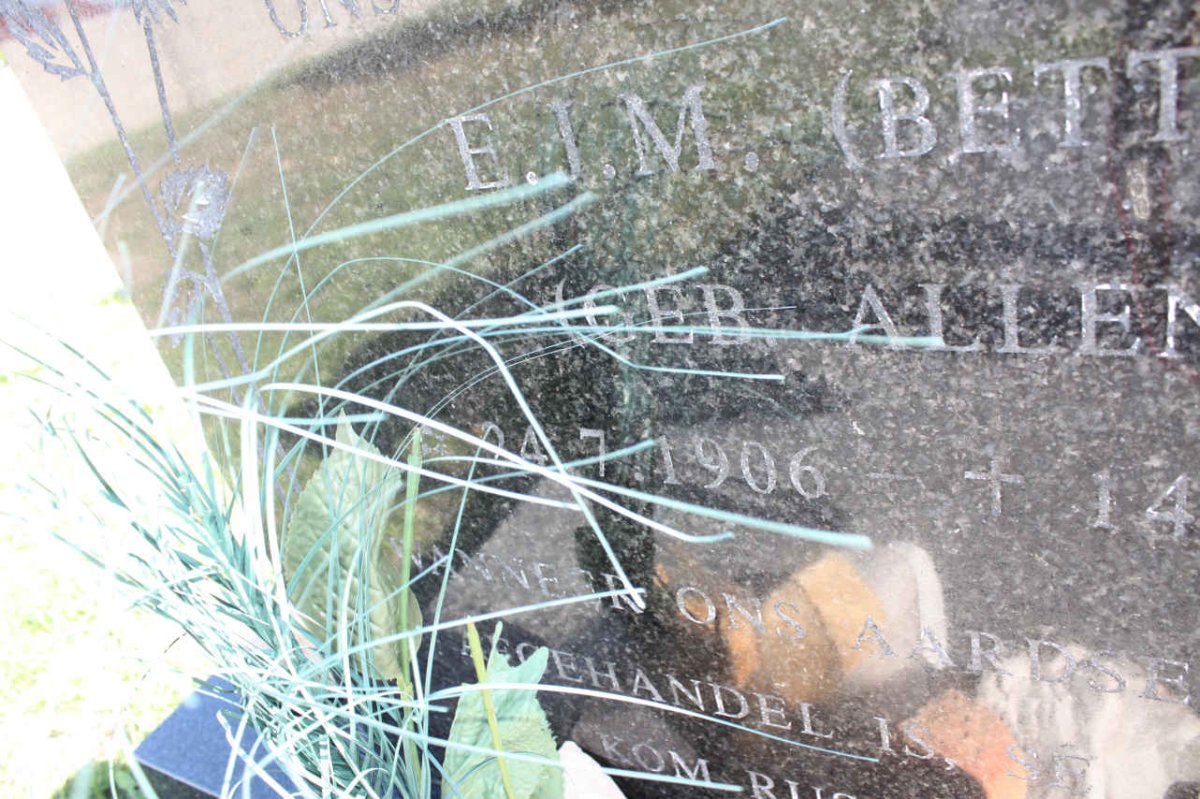 VISAGIE E.J.M. nee ALLEN 1906-1997