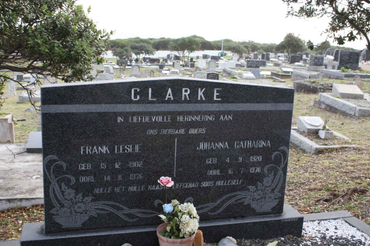 CLARKE Frank Leslie 1902-1976 &amp; Johanna Catharina 1920-1976