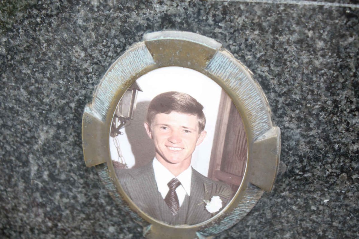 CONRADIE Benjamin 1956-1998