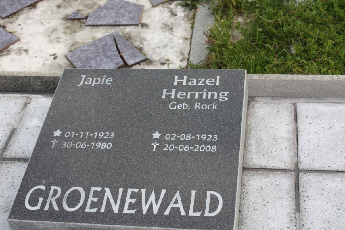 GROENWALD Japie 1923-1980 &amp; Hazel HERRING nee ROCK 1923-2008