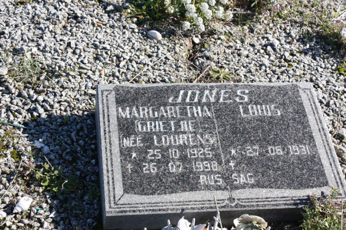 JONES louis 1931-? &amp; Margaretha nee LOURENS 1925-1998