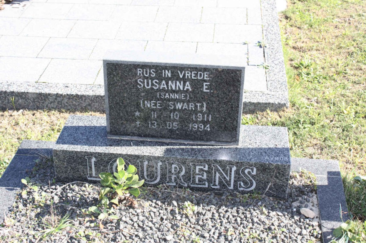 LOURENS Susanna E. nee SWART 1911-1994