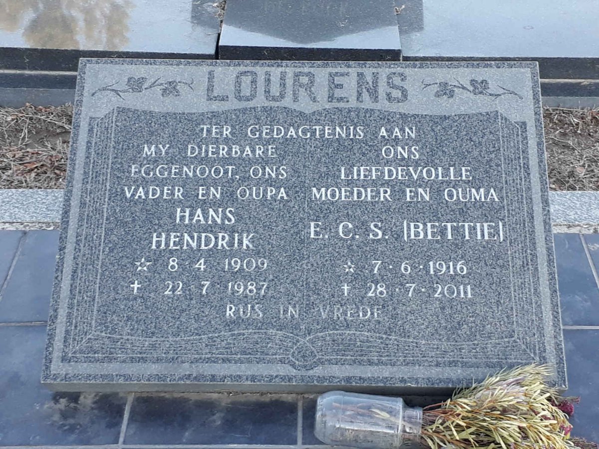 LOURENS Hans Hendrik 1909-1987 &amp; E.C.S. 1916-2011