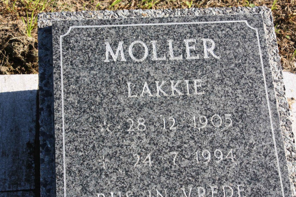 MOLLER Lakkie 1905-1994