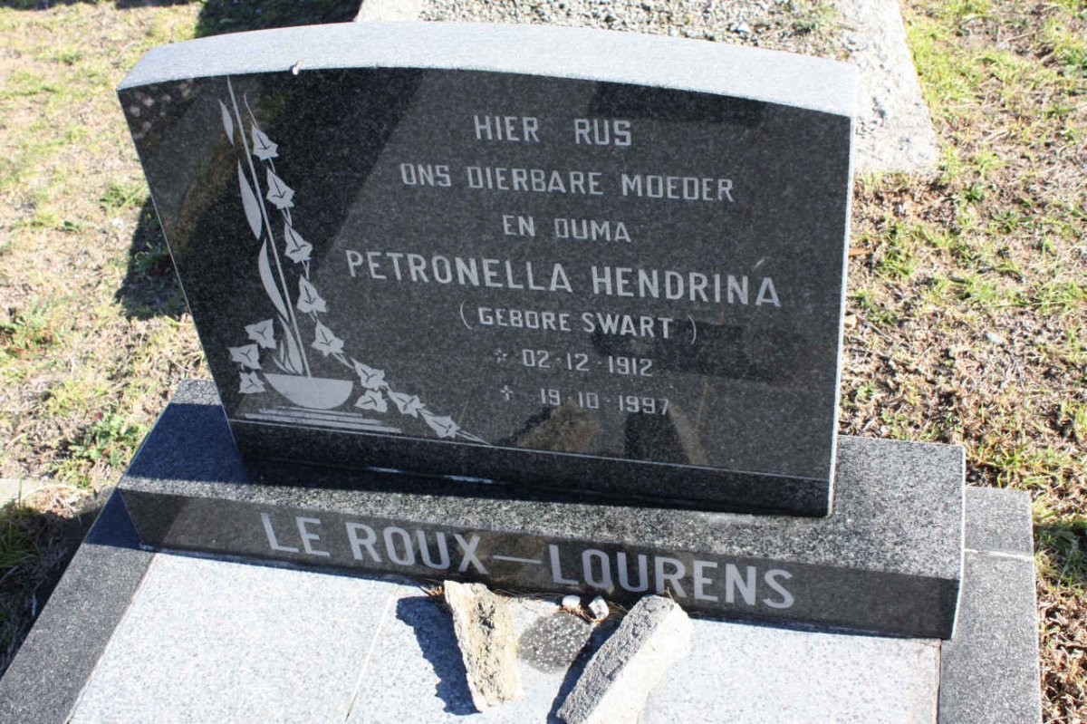 ROUX-LOURENS Petronella Hendrina, le nee SWART 1912-1997
