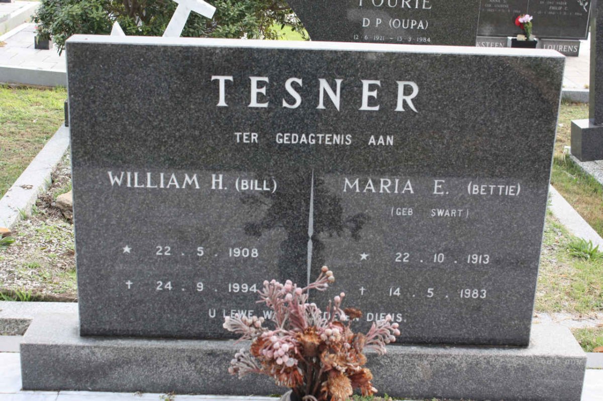 TESNER William H. 1908-1994 &amp; Maria E. SWART 1913-1983