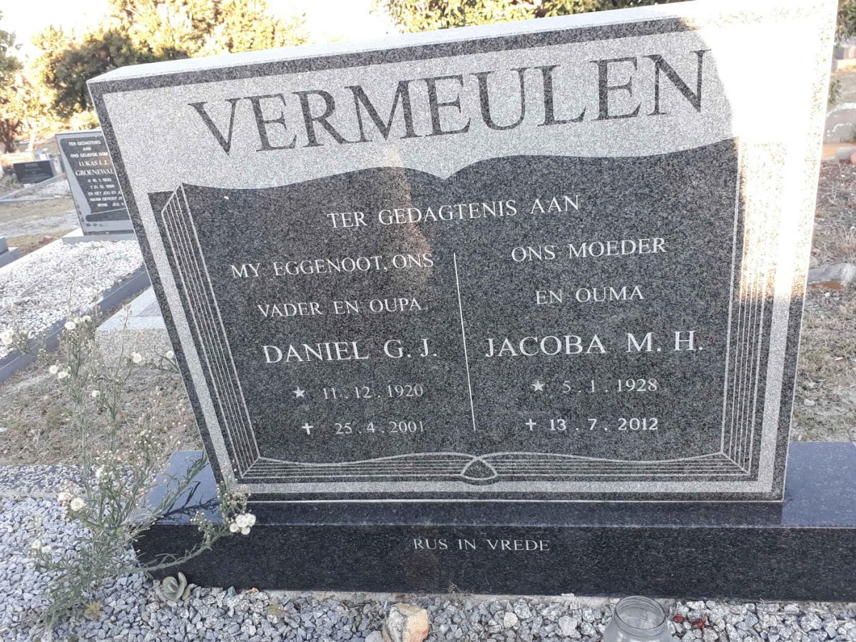 VERMEULEN Daniel G.J. 1920-2001 &amp; Jacoba M.H. 1928-2012