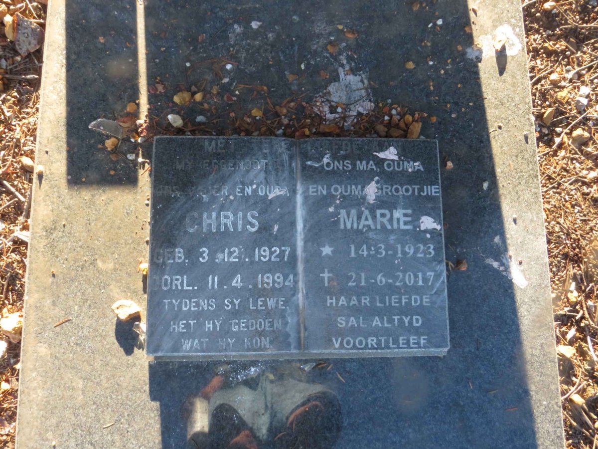 ? Chris 1927-1994 &amp; Marie 1923-2017