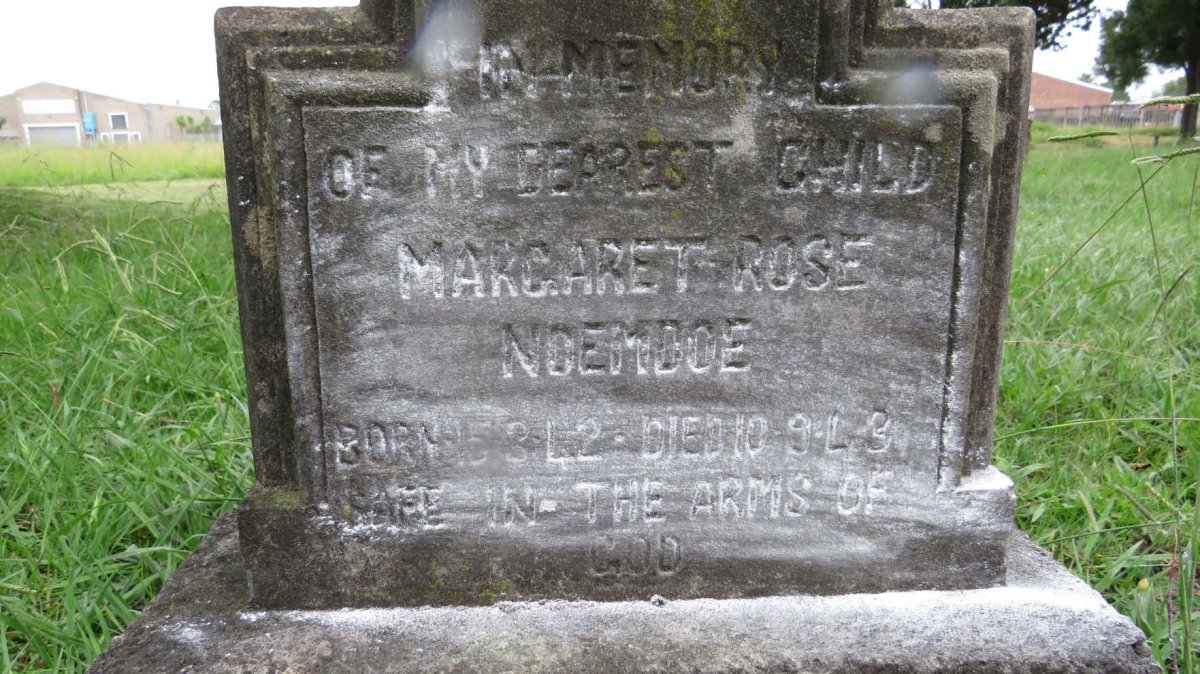 NOEMDOE Margaret Rose 1942-1943