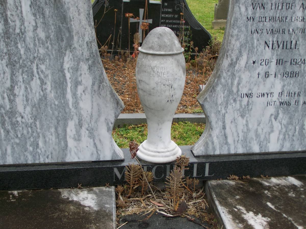 MITCHELL Neville 1924-1988