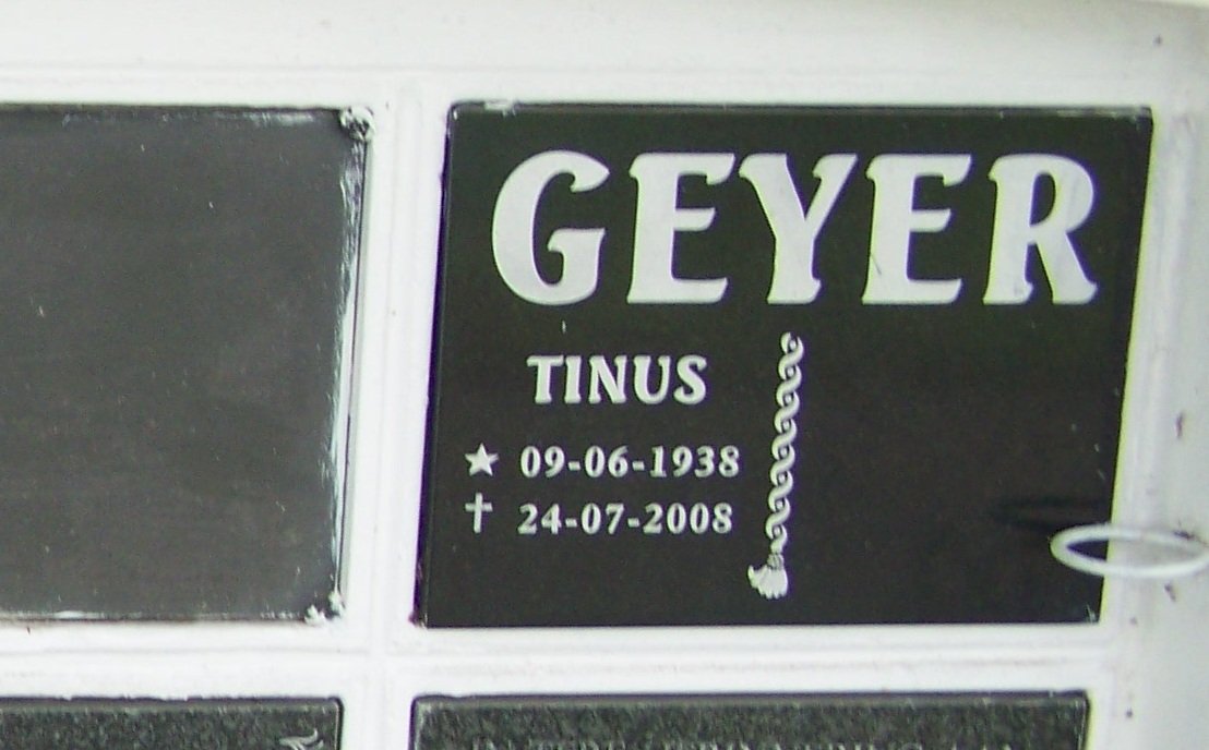 GEYER Tinus 1938-2008