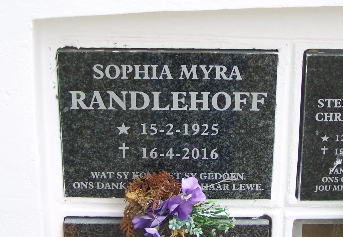 RANDLEHOFF Sophia Myra 1925-2016