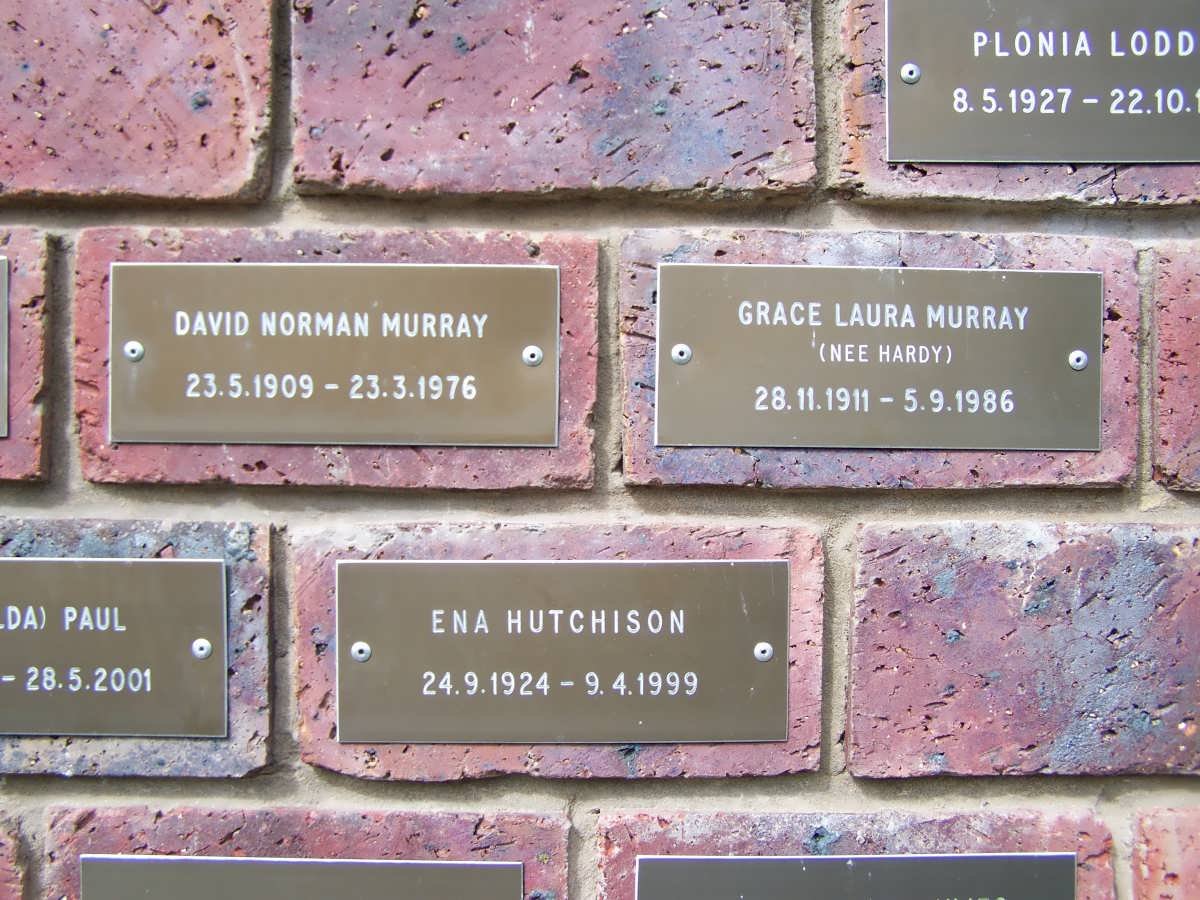 MURRAY :: HARDY :: HUTCHISON