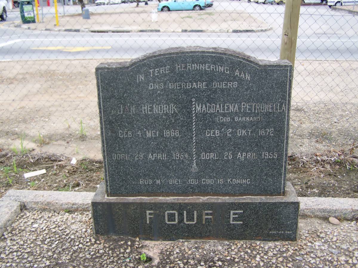 FOURIE Jan Hendrik 1869-1954 &amp; Magdalena Petronella BARNARD 1872-1955