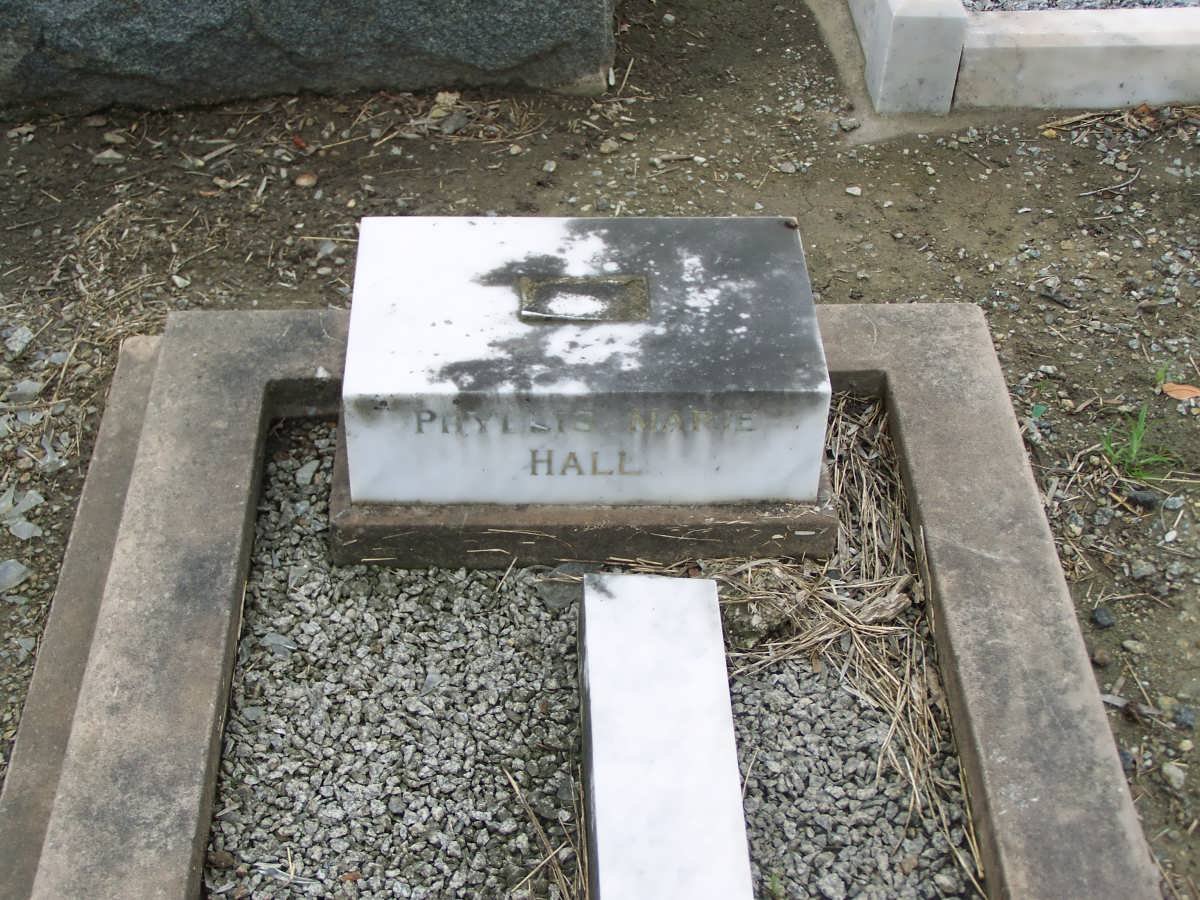 HALL Phyllis Marie
