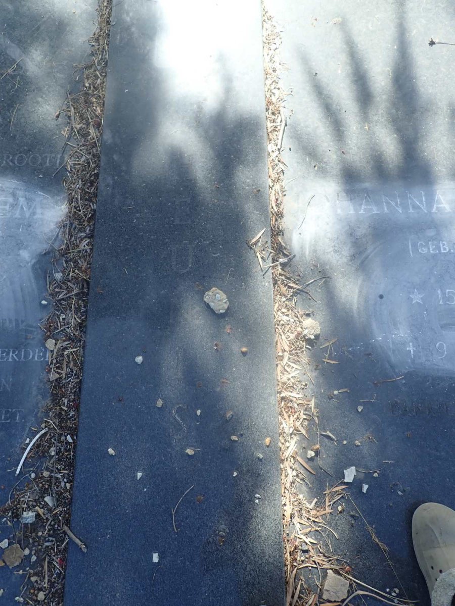 HEUNIS Casper Willem 1916-2012 & Johanna Georgina MOOLMAN 1916-1978 _3