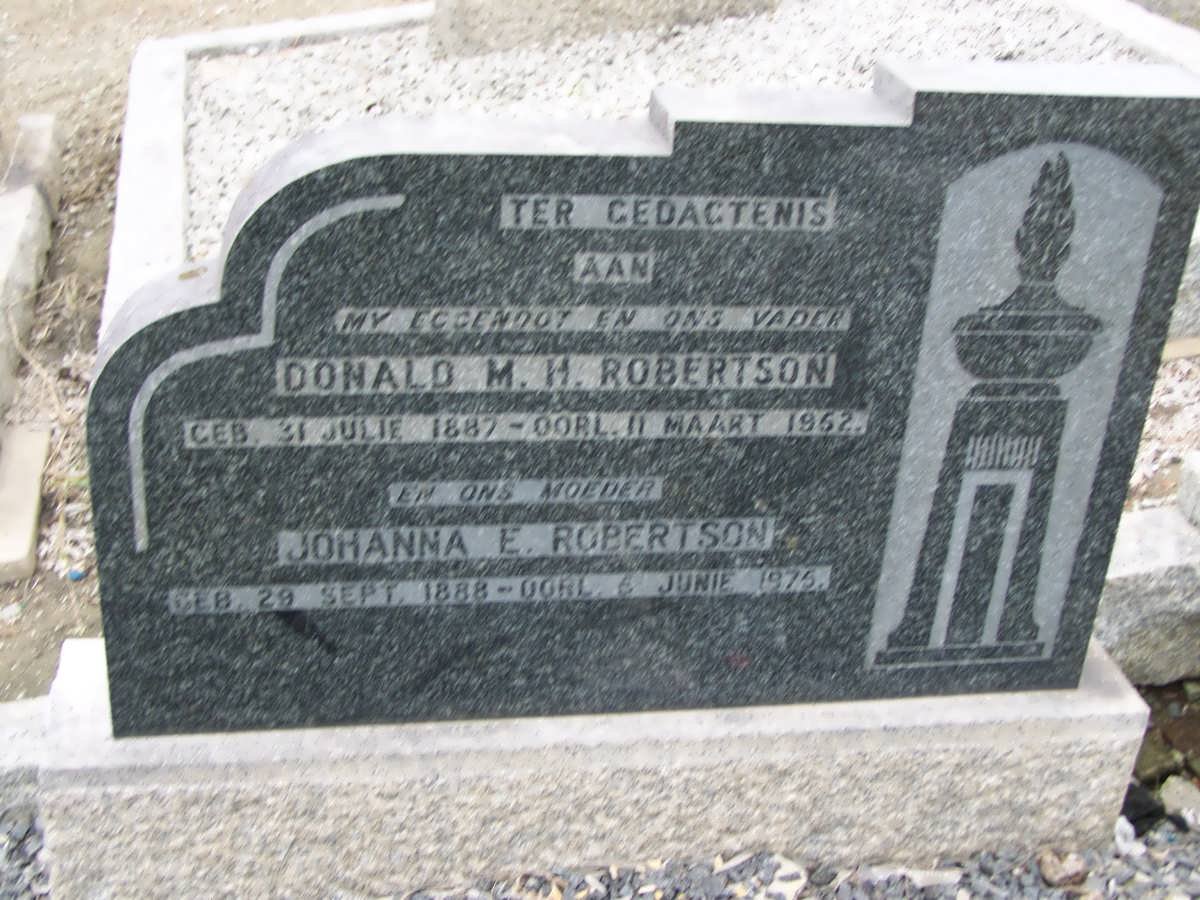 ROBERTSON Donald M.H. 1887-1962 &amp; Johanna E. 1888-1975