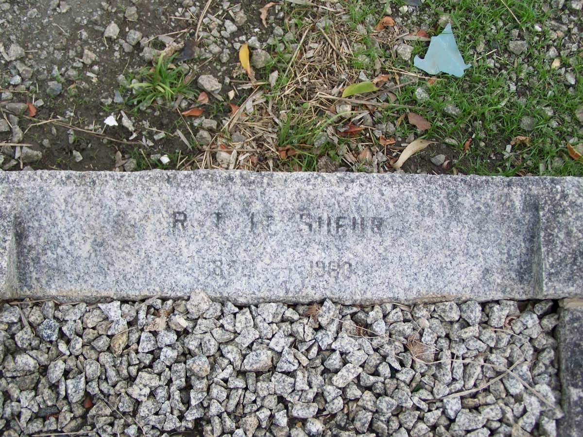 SHEUR R., le -1960