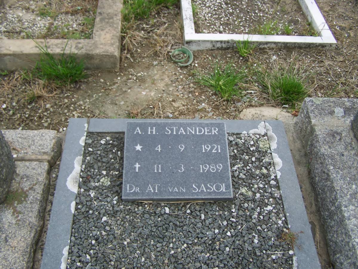 STANDER A.H. 1921-1989