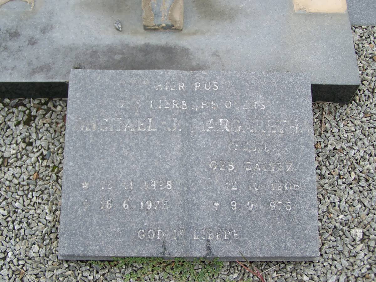 WESTENRAAD Michael Johannes 1898-1978 & Margaretha Hester Susanna CALITZ 1905-1975