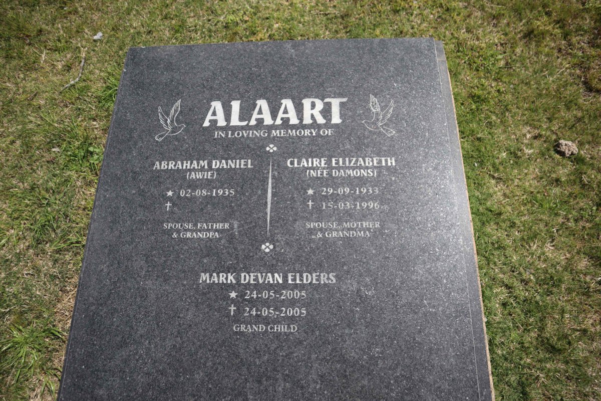 ALAART Abraham Daniel 1935- & Claire Elizabeth DAMONS 1933-1996 :: ELDERS Mark Devan 2005-2005