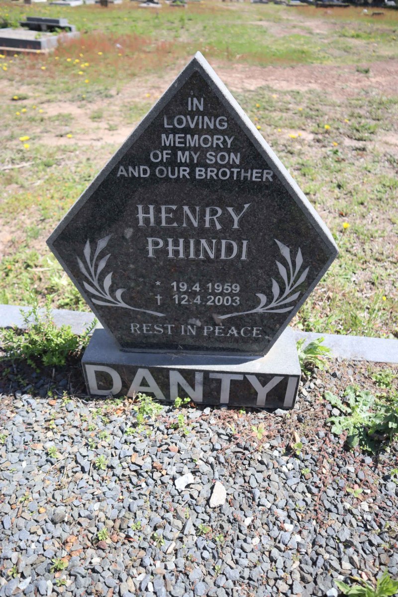 DANTYI Henry Phindi 1959-2003