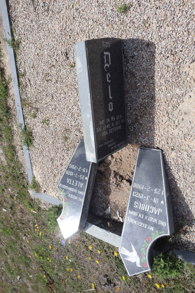 DELO Jacobus 1923-1988 & Aletta 1928-2015 (1)