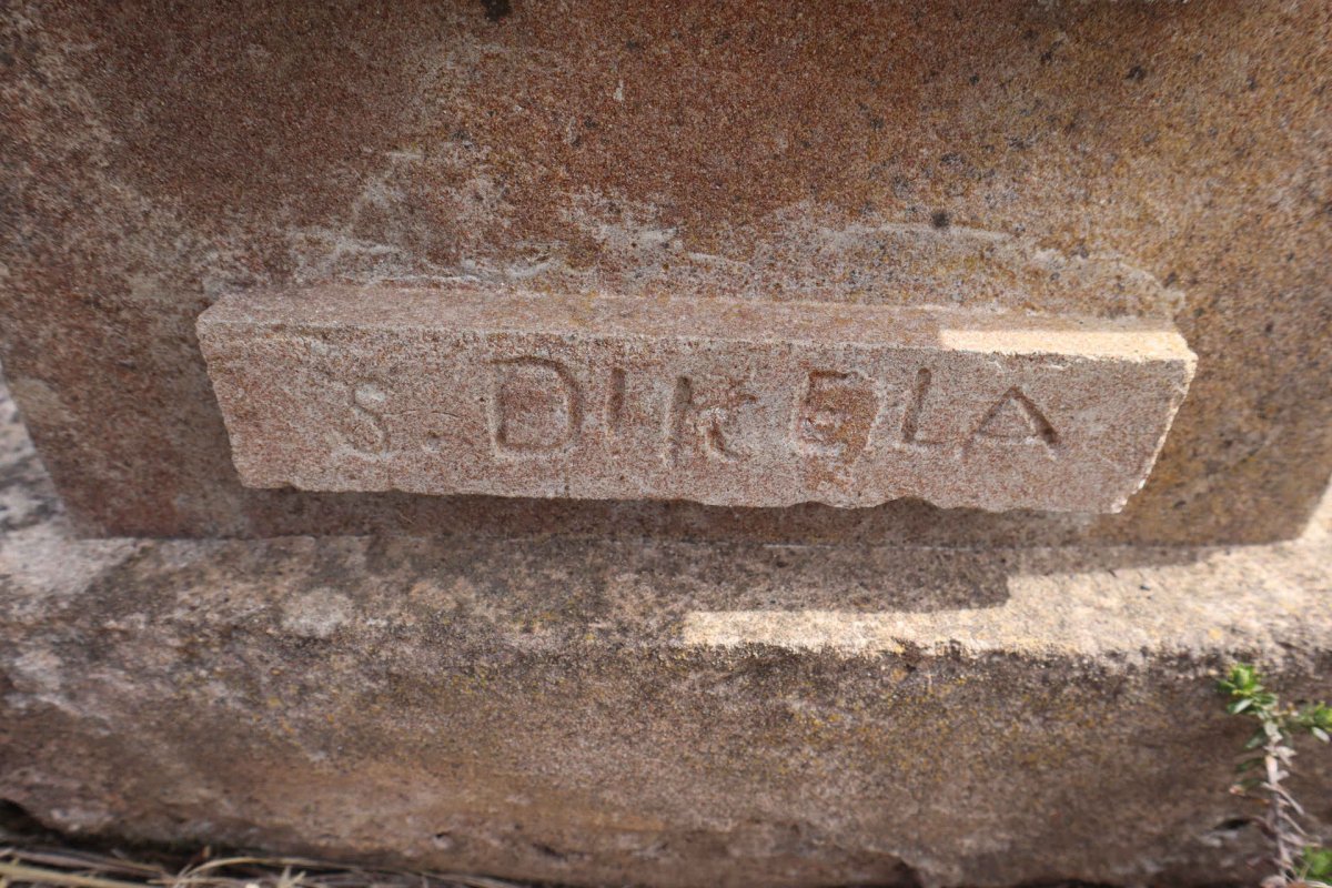 DIKELA S. _2