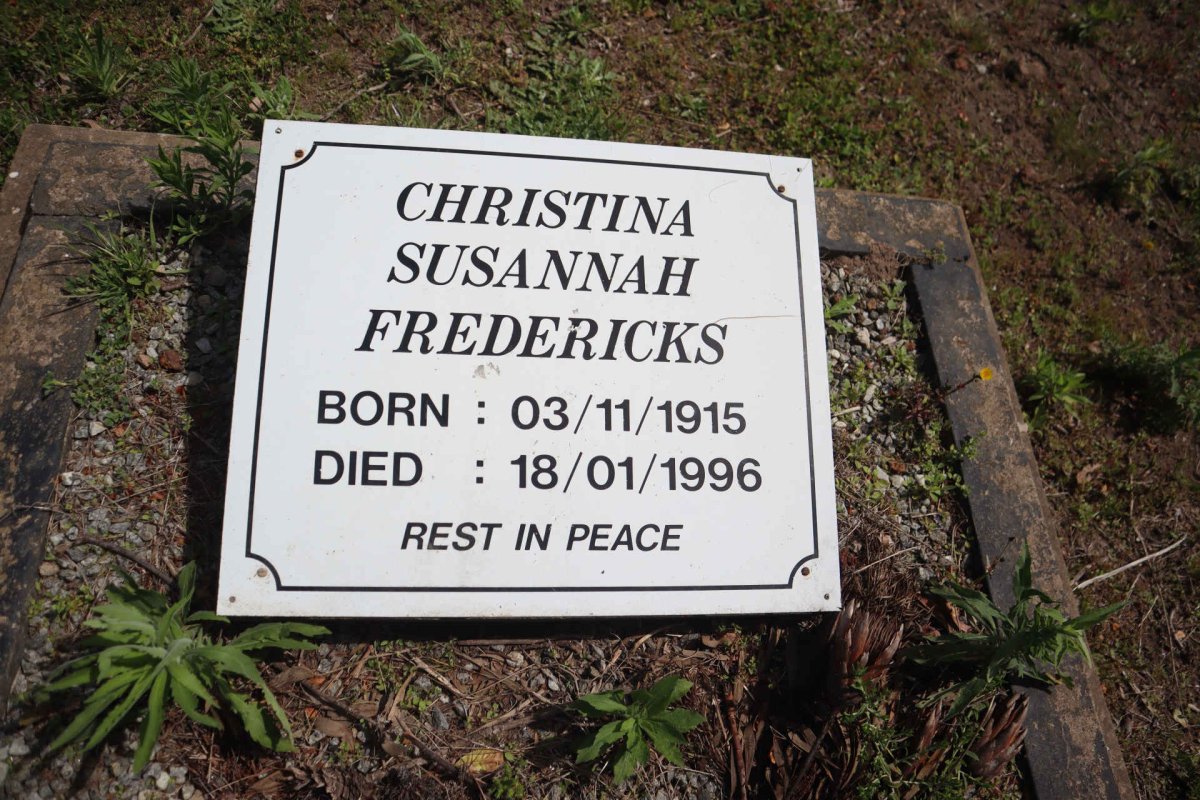 FREDERICKS Christina Susannah 1915-1996