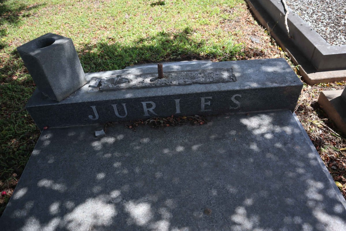 JURIES Adam Newton Anthony 1957-1988_1