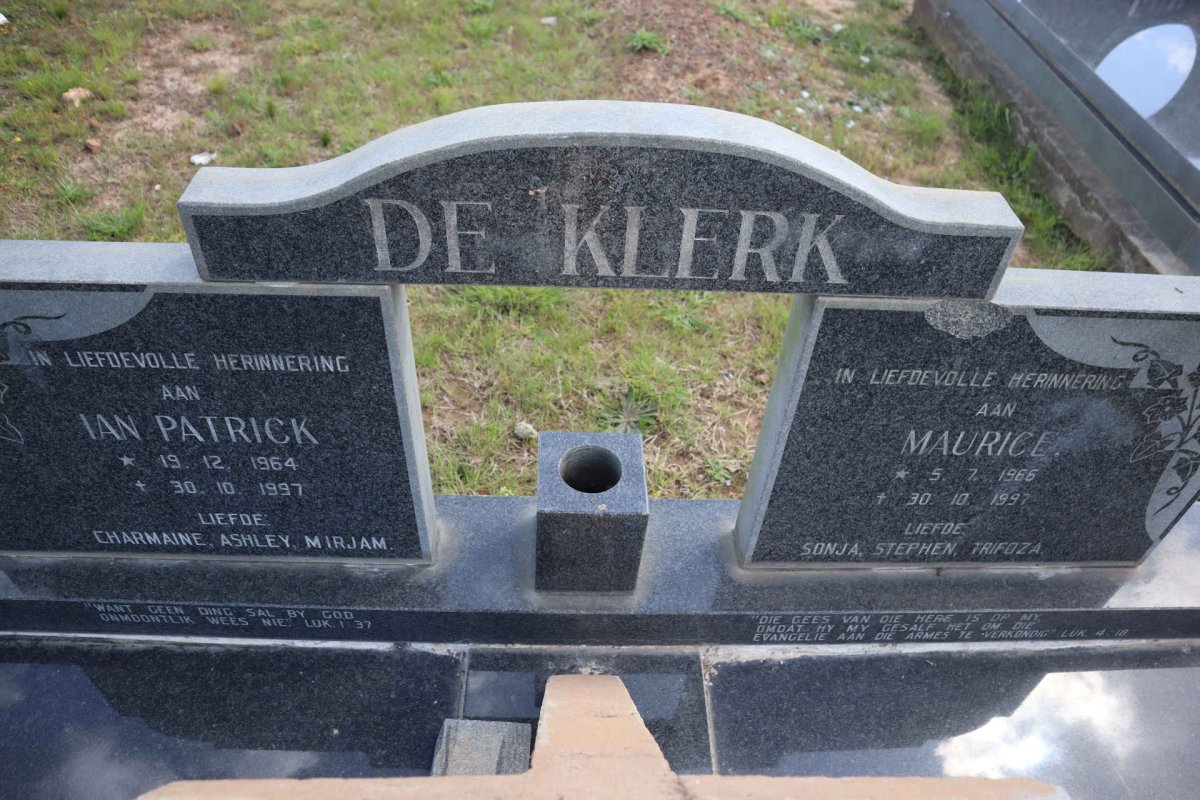 KLERK Ian Patrick, de 1964-1997 :: DE KLERK Maurice 1966-1997