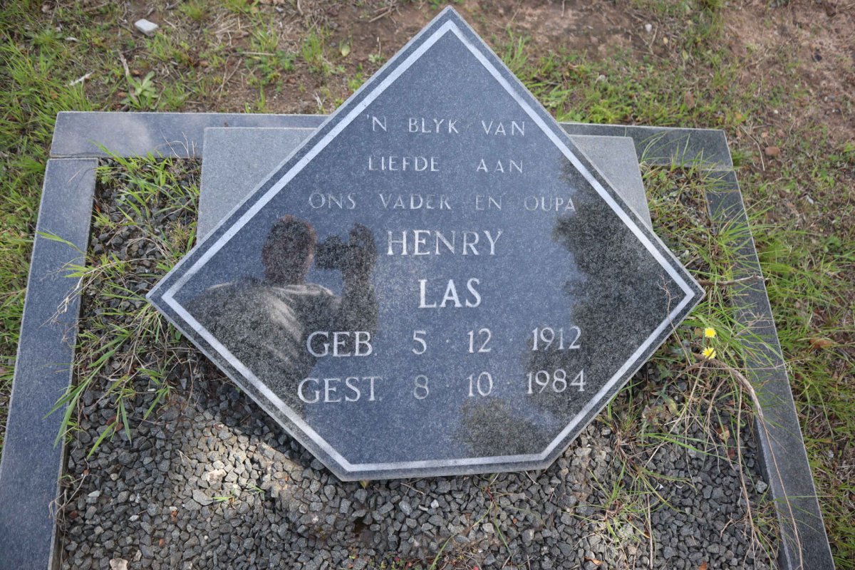 LAS Henry 1912-1984