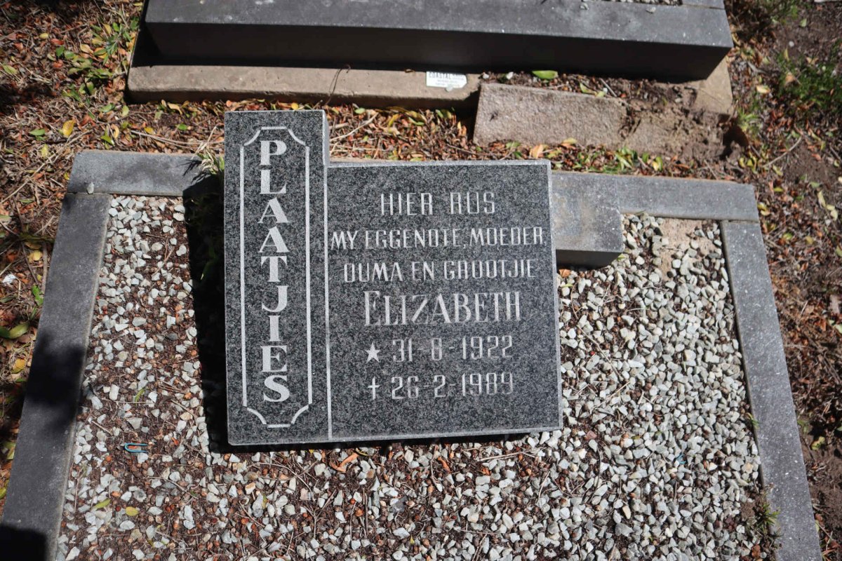 PLAATJIES Elizabeth 1922-1989
