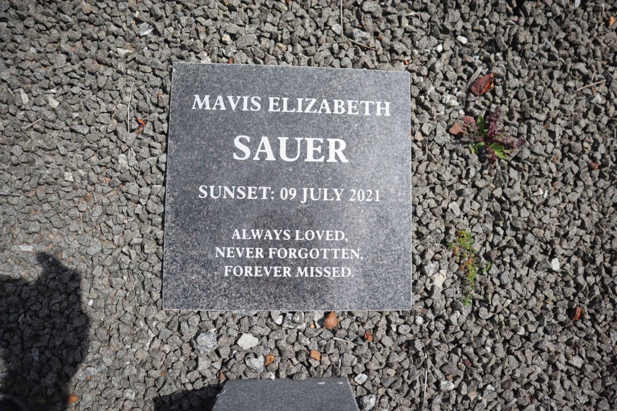 SAUER Mavis Elizabeth -2021
