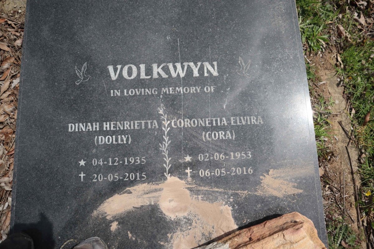 VOLKWYN Dinah Henrietta 1935-2015 :: VOLKWYN Coronetia Elvira 1953-2016
