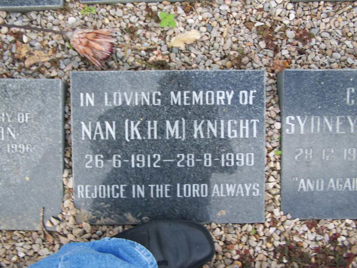 KNIGHT K.H.M. 1912-1990