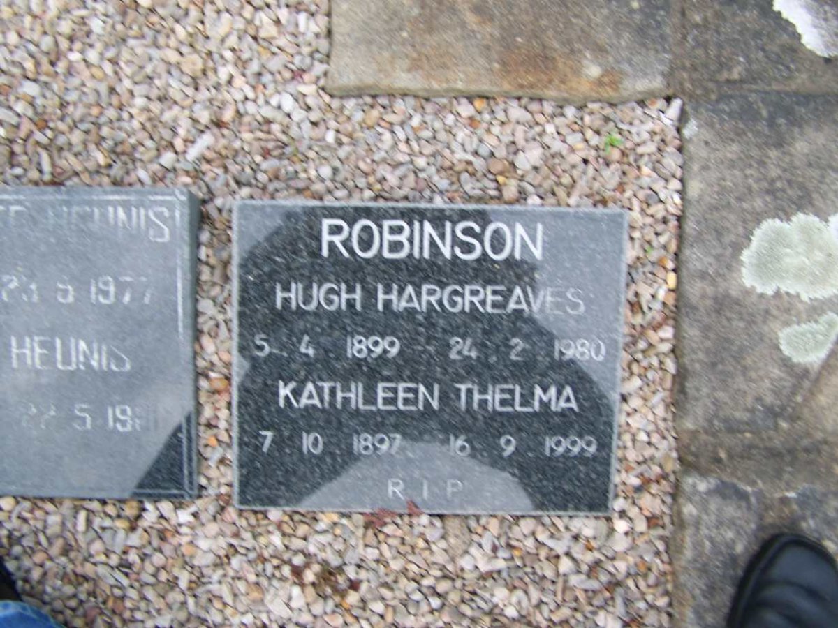 ROBINSON Hugh Hargreaves 1899-1980 &amp; Kathleen Thelma 1897-1999