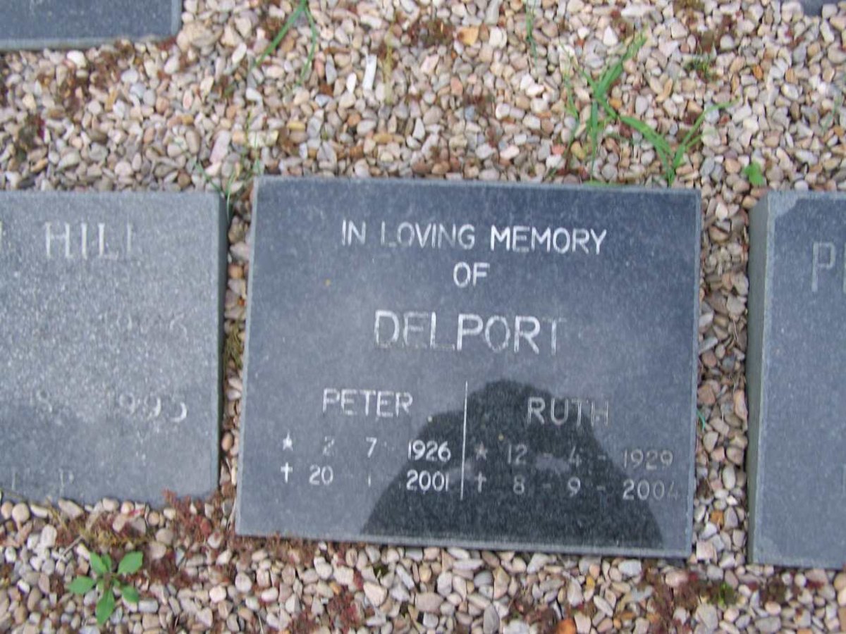 DELPORT Peter 1926-2001 &amp; Ruth 1929-2004
