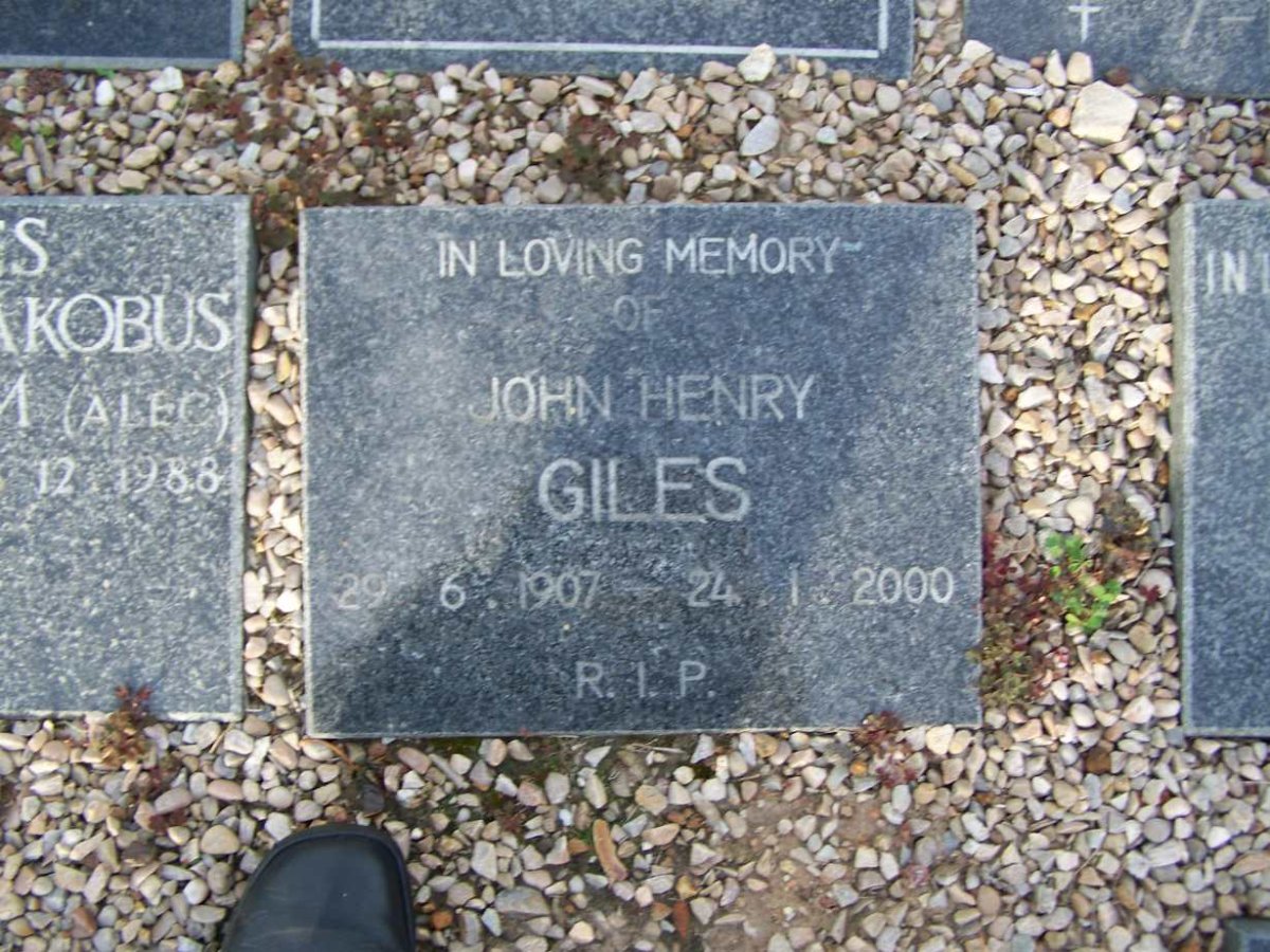 GILES John Henry 1907-2000