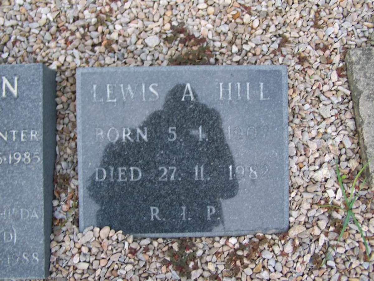 HILL Lewis A. 1907-1982