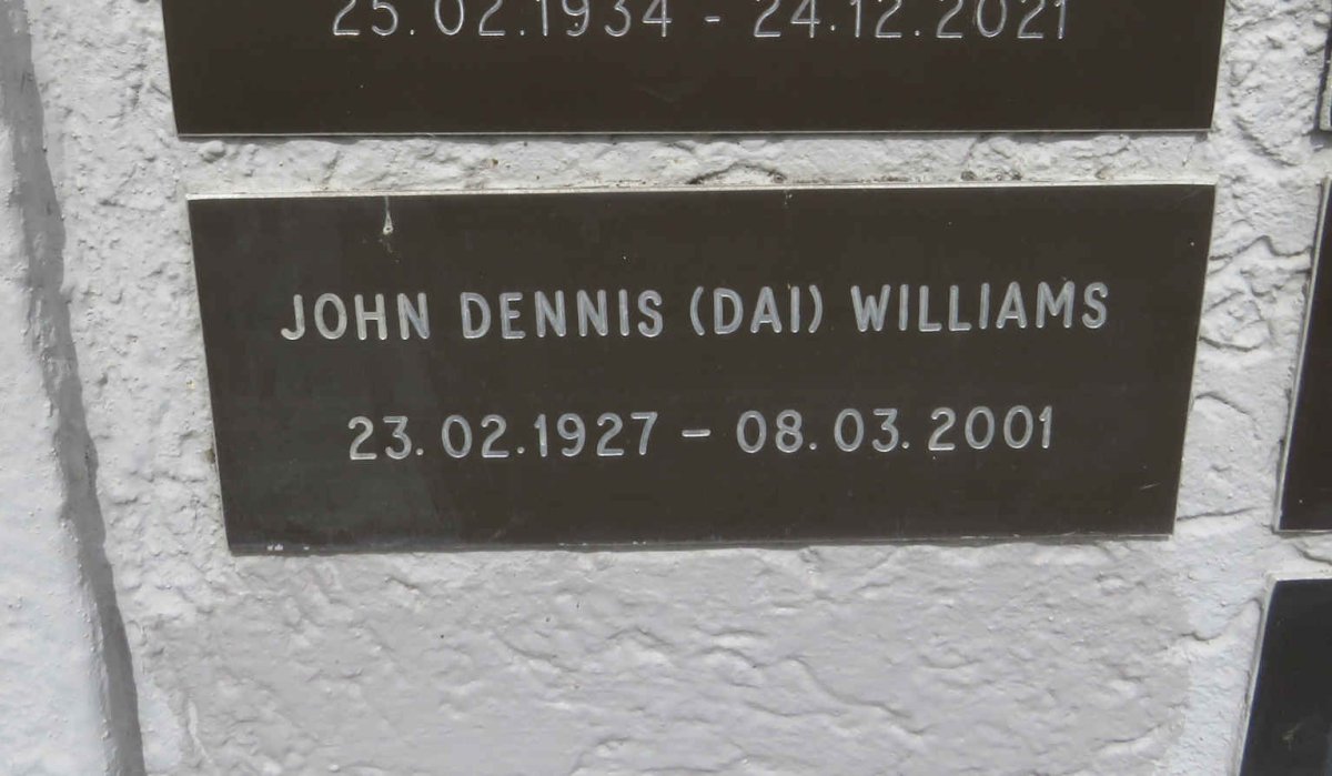 WILLIAMS John Dennis 1927-2001