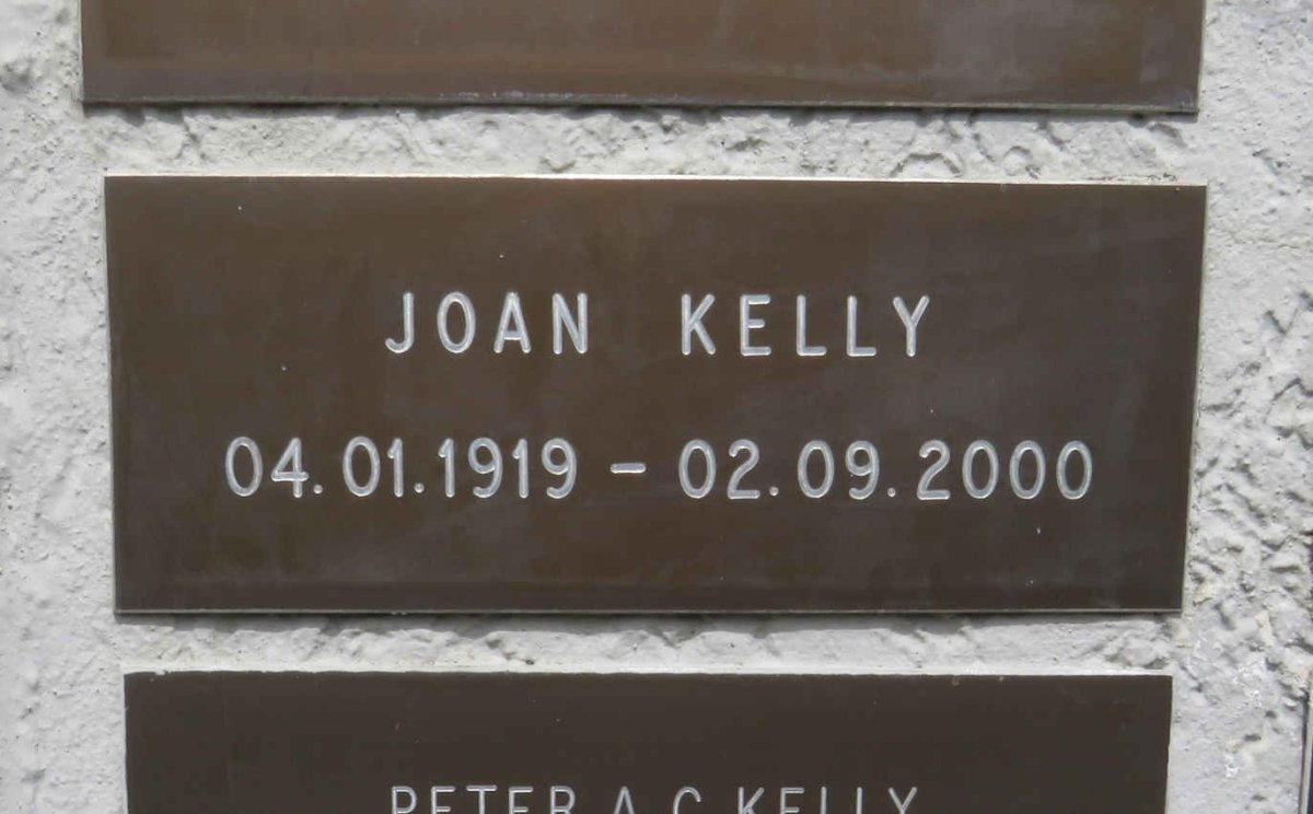 KELLY Joan 1919-2000