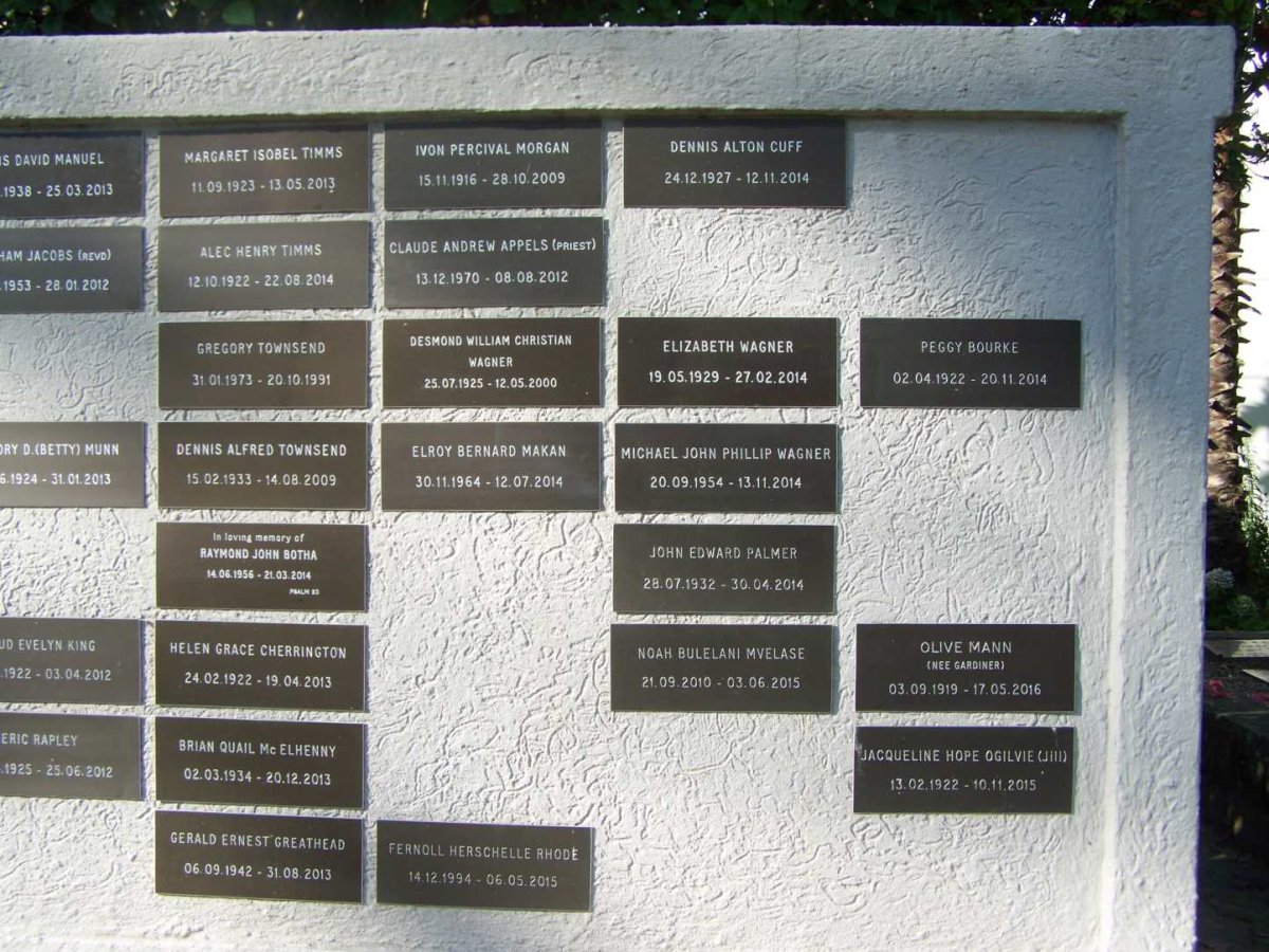 Plaques 12