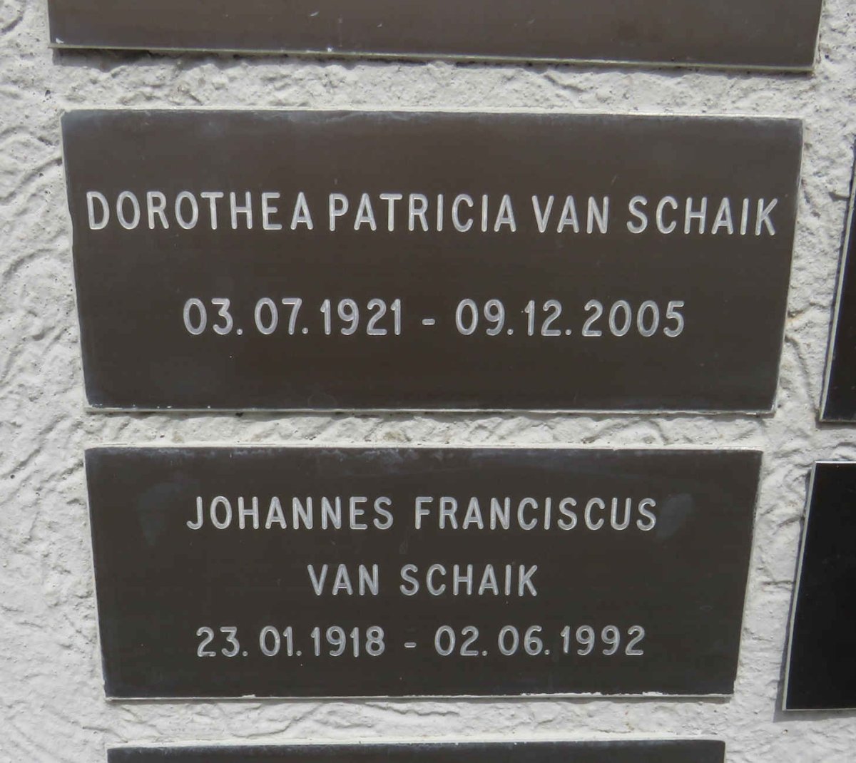 SCHAIK Johannes Franciscus, van 1918-1992 & Dorothea Patricia 1921-2005