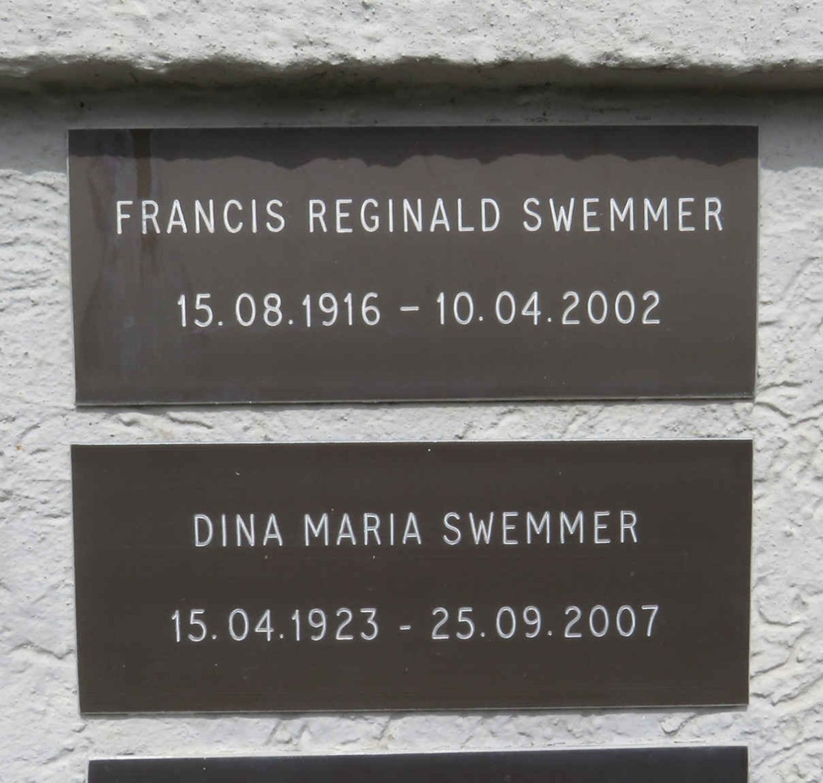 SWEMMER Francis Reginald 1916-2002 & Dina Maria 1923-2007