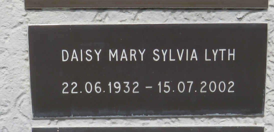 LYTH Daisy Mary Sylvia 1932-2002