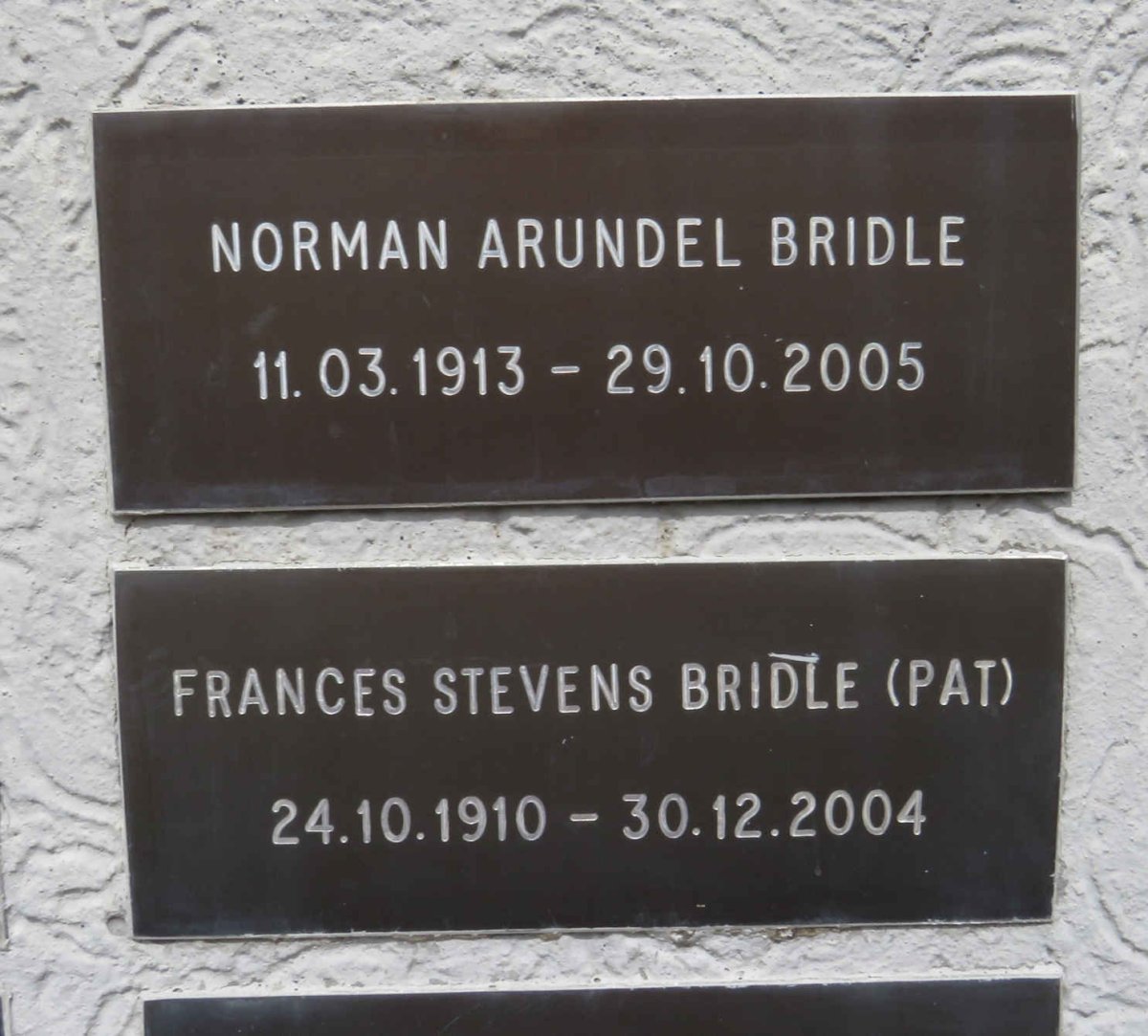BRIDLE Norman Arundel 1913-2005 & Frances Stevens 1910-2004