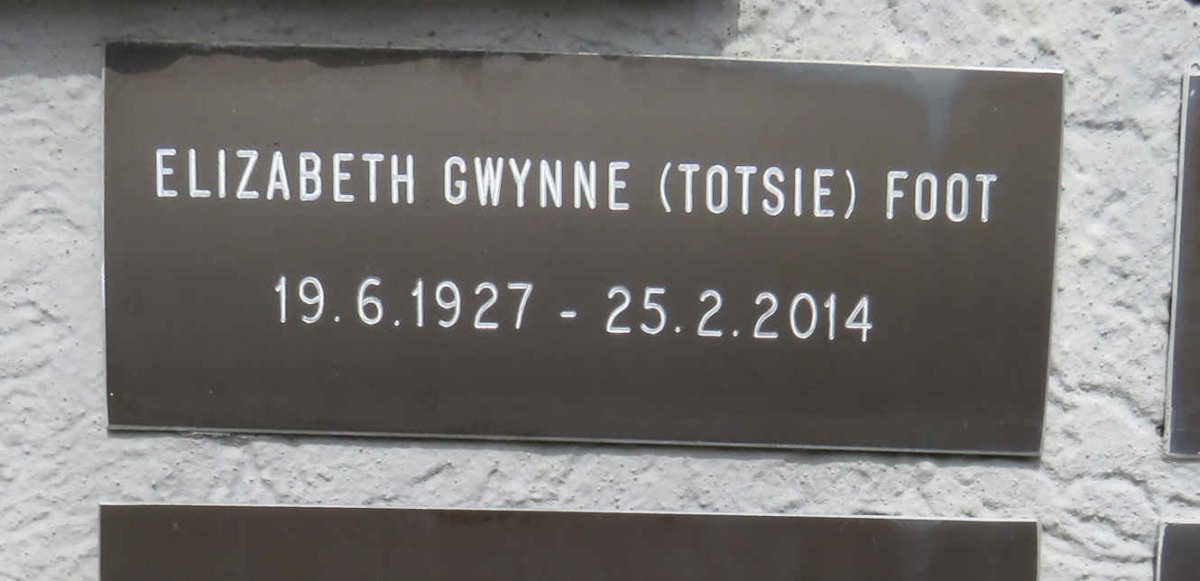 FOOT Elizabeth Gwynne 1927-2014
