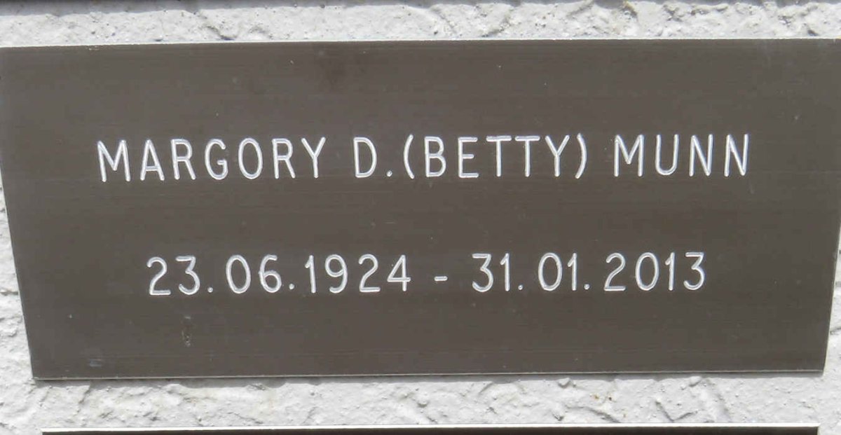 MUNN Margory D. 1924-2013