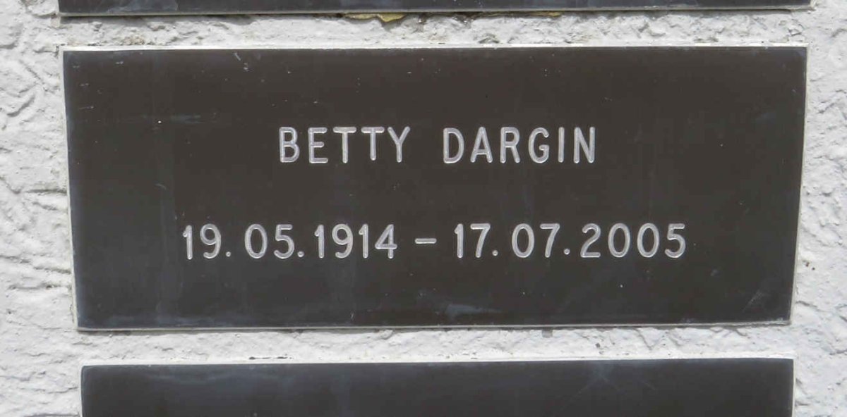 DARGIN Betty 1914-2005